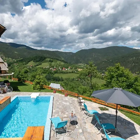 Апартаменты Neva Мокра-Гора