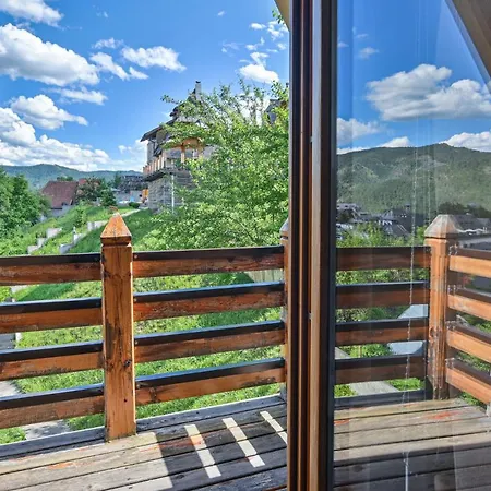 Апартаменты Neva Мокра-Гора