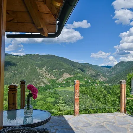 Neva Апартаменты *