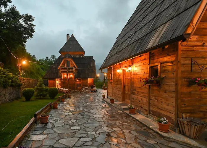 公寓 Neva 莫克拉戈拉