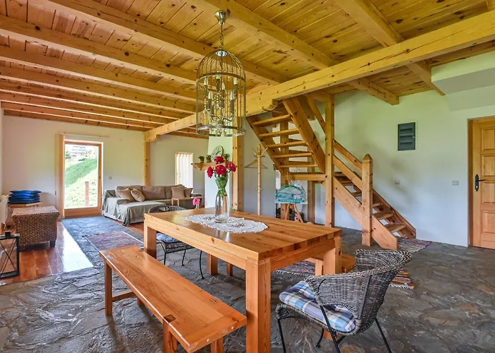 Neva 公寓 莫克拉戈拉