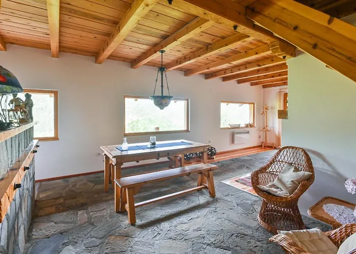 公寓 Neva 莫克拉戈拉